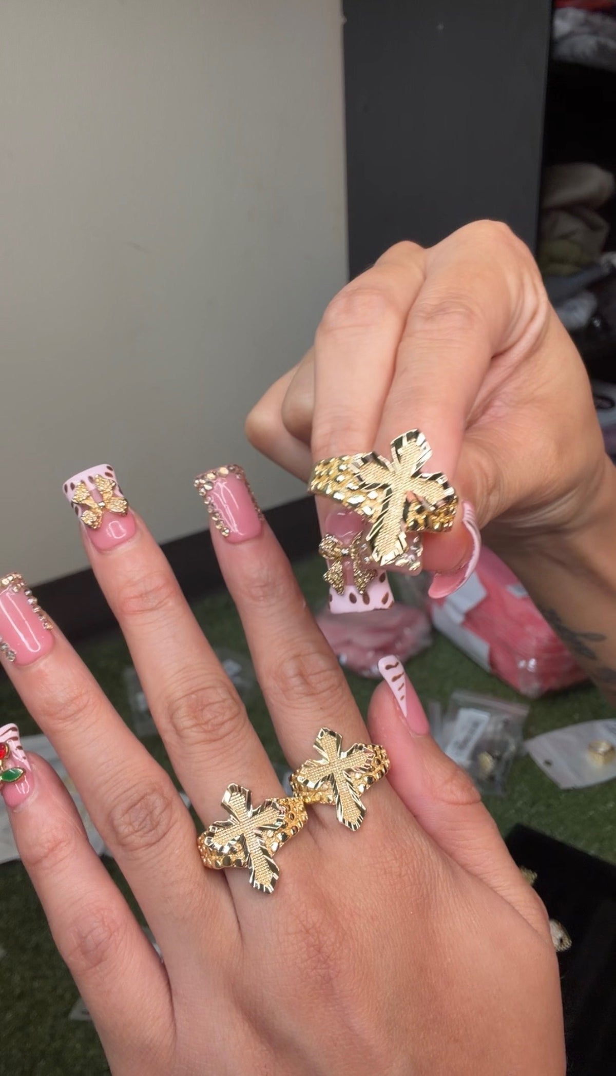 Cross Ring