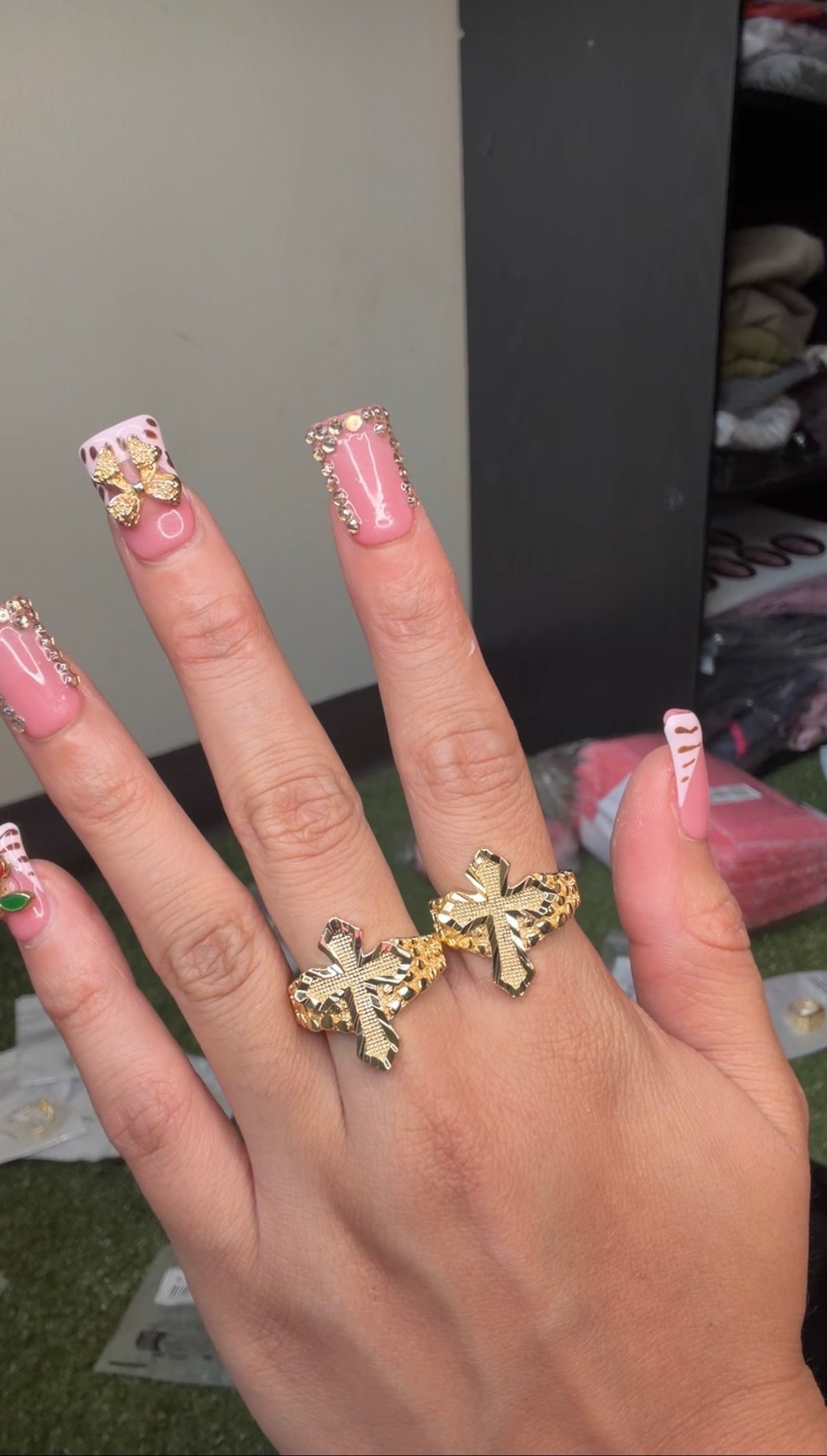 Cross Ring