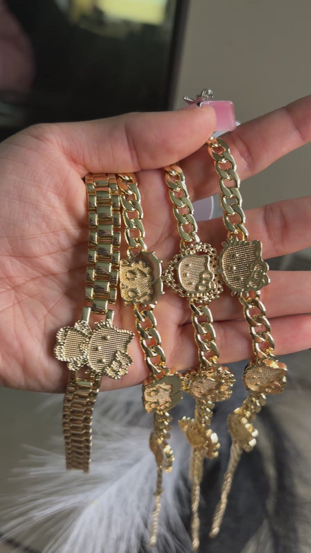 Hello Kitty Heart Bracelet